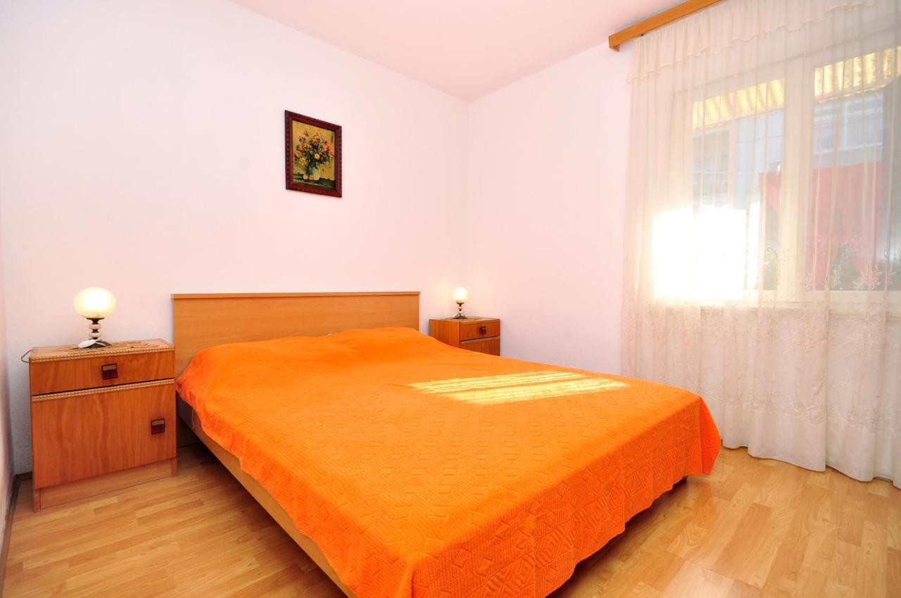 Apartments By The Sea Arbanija, Ciovo - 1085 Trogir Ngoại thất bức ảnh