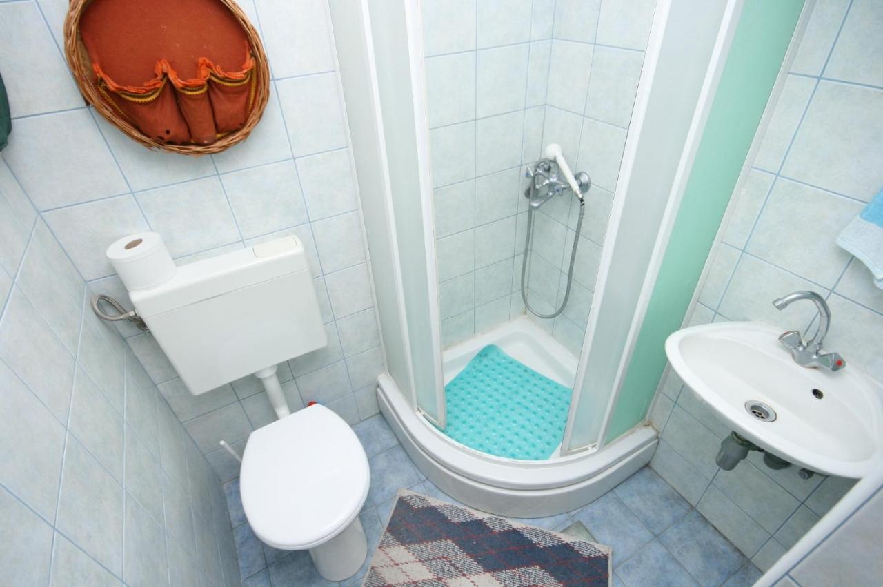 Apartments By The Sea Arbanija, Ciovo - 1085 Trogir Ngoại thất bức ảnh