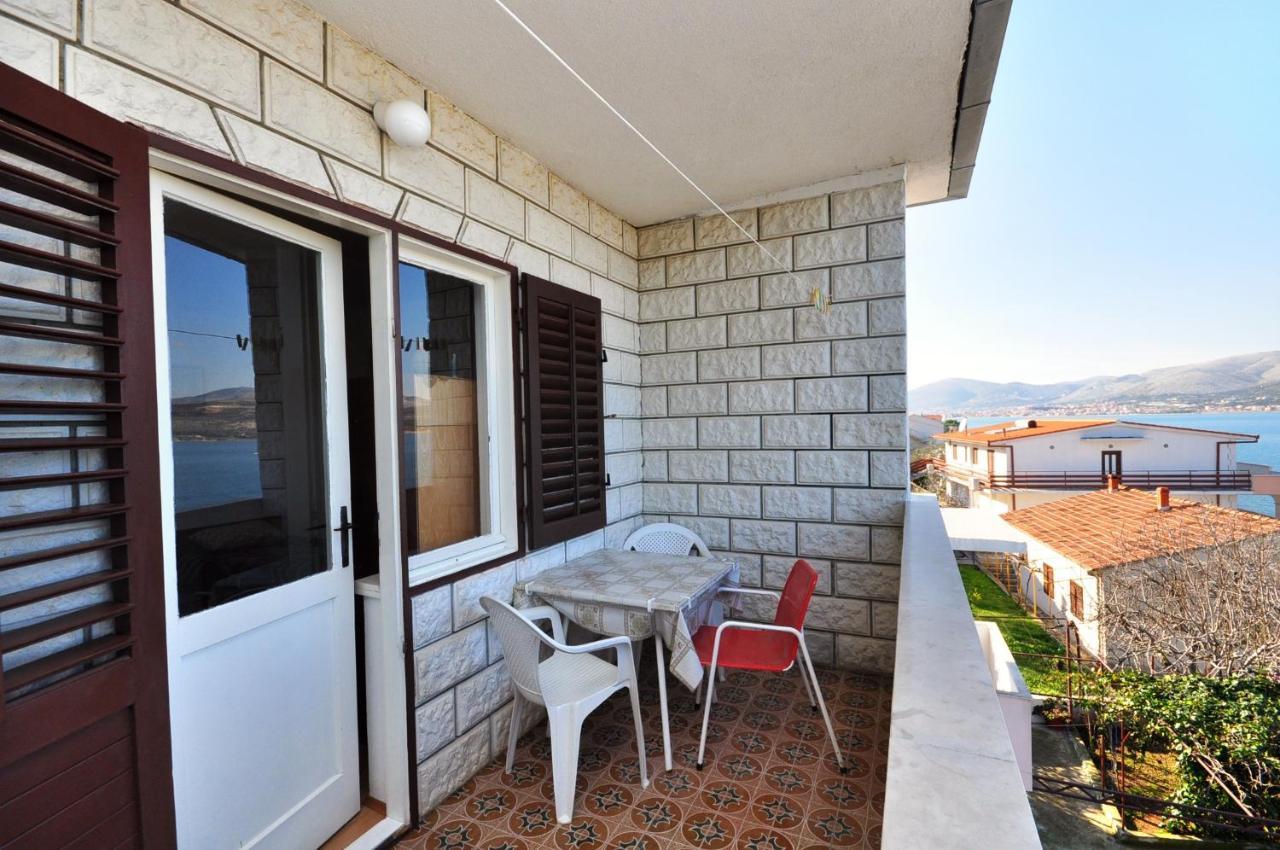 Apartments By The Sea Arbanija, Ciovo - 1085 Trogir Ngoại thất bức ảnh