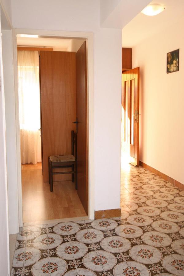 Apartments By The Sea Arbanija, Ciovo - 1085 Trogir Ngoại thất bức ảnh